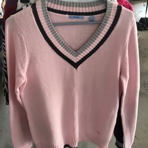 Ladies Medium Izod Sweater